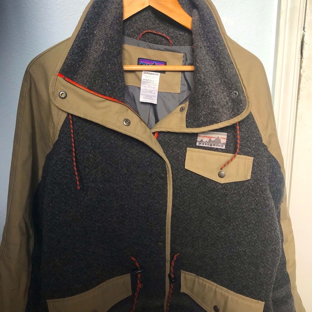 Patagonia reclaimed wool parka - Picture 9 of 10